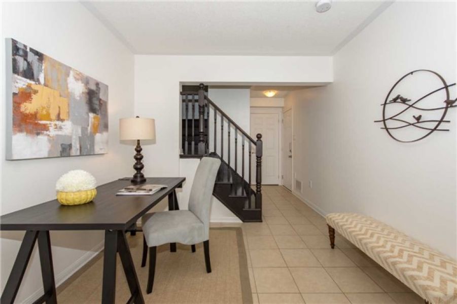 2 Bedroom Freehold Energy Star Townhouse Home for Sale in Willmott, Milton