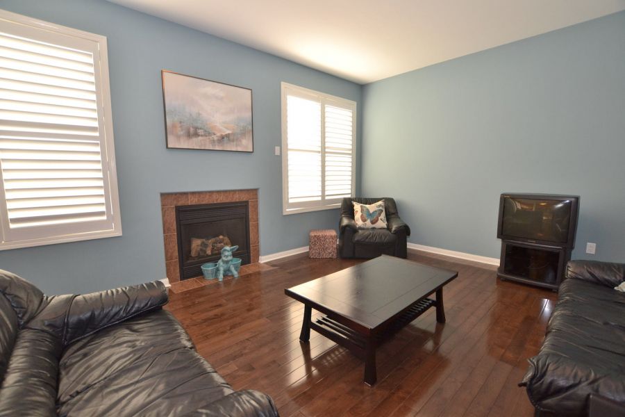 4 Bedroom Luxury Detached for Sale in Milton    