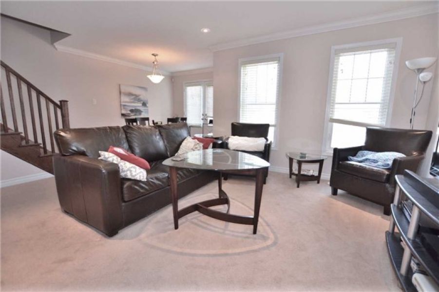 2 Bed Freehold Town House for Sale in Harrison, Milton