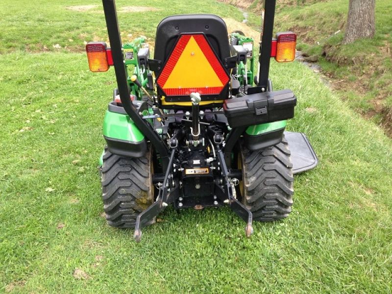  2012 John Deere 1026R 4X4 Loader, Mowing Deck