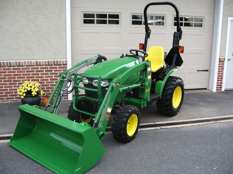 2009 John Deere 2320 diesel 4x4