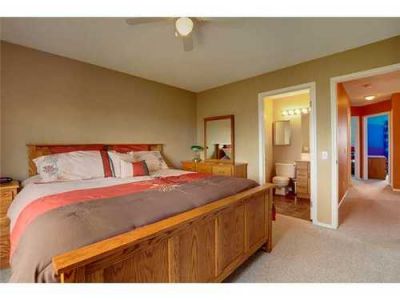 Somerset House for Sale: 66 Somerside MR SW Calgary