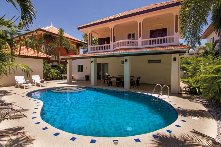 Pattaya 6 Bedrooms Investment Villa