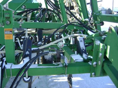 1996 John Deere 737 Air Seeder