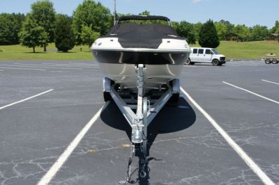 2004 Sea Ray 240 Sundeck Mercruiser 5.0 MPI 260 HP