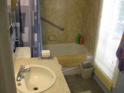 Furnished Rooms all inclusive Laurier, Nippissing, Mohawk