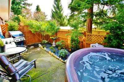 Ideal Townhome with Daycare!!