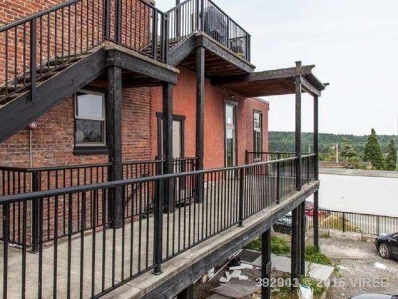 341 1st Avenue (Ladysmith)