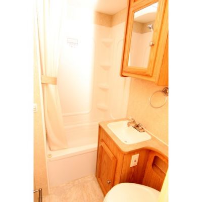 2005 Kustom Koach KT297, Travel Trailer - $17,995.00