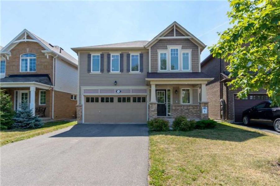 4 Bedroom Detached Home for Sale in Willmott, Milton