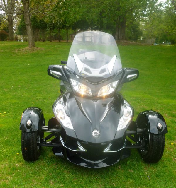 2010 Can Am Spyder RT- Black Low Miles w/Extras SM5