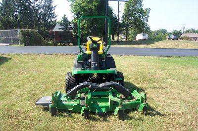 2012 John Deere 1565 Front Mower Series II 4WD