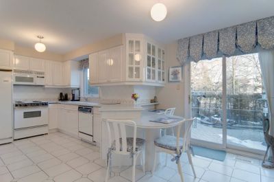 Pickering (Glendale) Home for Sale