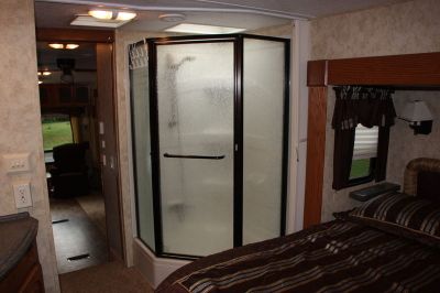 2010 Keystone Montana 2955RL 5th Wheel Trailer