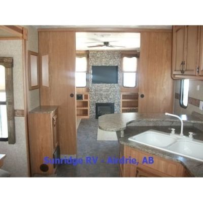 2012 Gulfstream Innsbruck 408FLR, Destination Trailer - $28,995.00