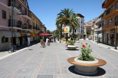 Bright and airy apartment on a recently completed complex in Southern Italy