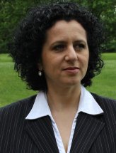 Affordable Canada immigration legal services - dedicated professional