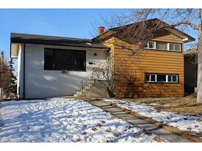 Fairview House for Sale: 71 Fay RD SE