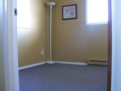 ROOM FOR RENT IN MY HOUSE NEAR MONTREAL (woman only)