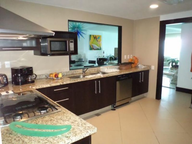 Ocean front condo in Cancun BVG