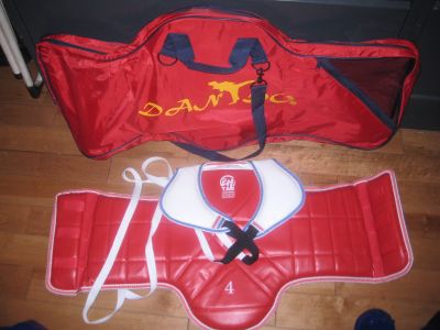 TAEKWONDO EQUIPEMENT martial arts