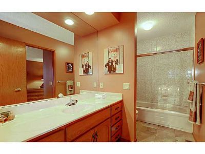 Bayview Condo for Sale: 19 68 Baycrest PL SW Calgary