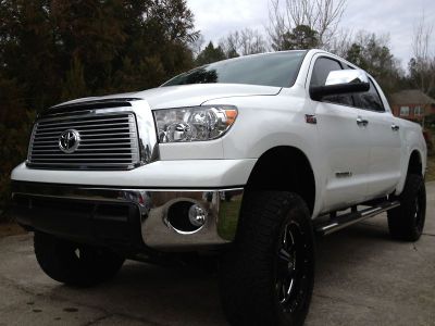 2012 Toyota Tundra 5.7L V8 EFI 4X4 Platinum Edition