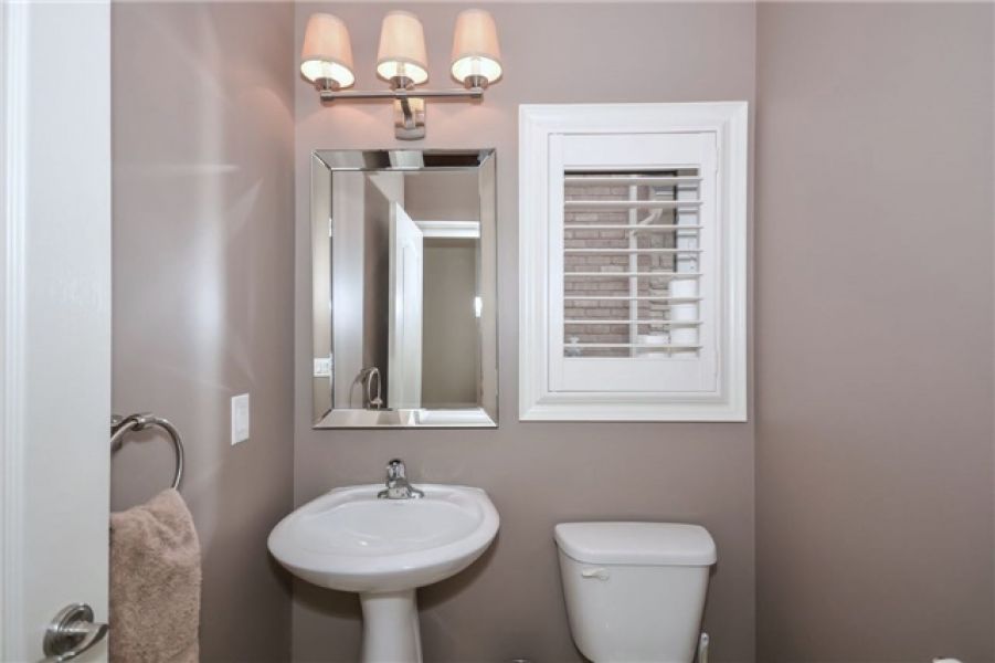 4 Bedroom Detach Home For Sale in Willmont, Milton