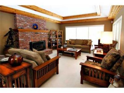 Bayview Condo for Sale: 19 68 Baycrest PL SW Calgary