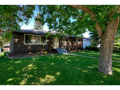 Rutland Park House for Sale: 3811 Sarcee RD SW Calgary