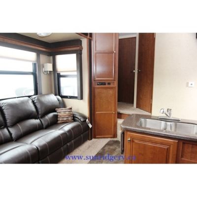 2014 Voltage 3005, Toy Hauler - $59,995.00