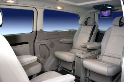 Fiumicino Airport shuttle Rome guided tours private taxi service driver available