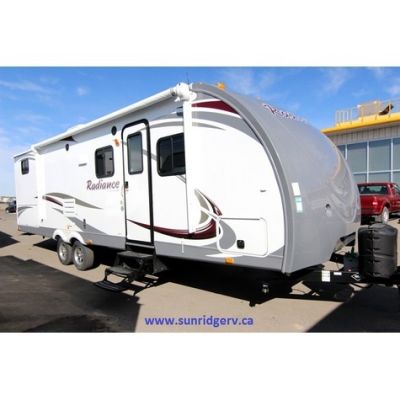 2013 Radiance 28QBSS, Travel Trailer - $27,995.00