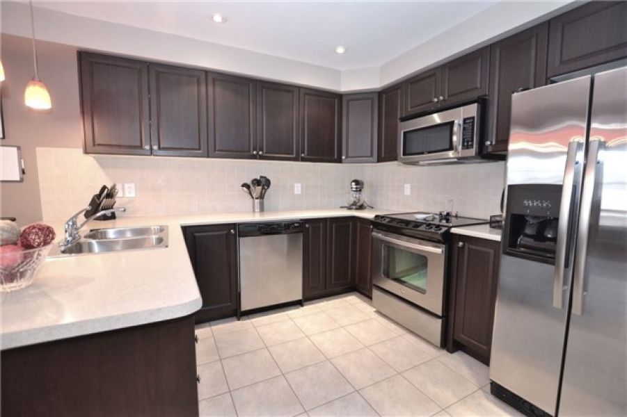 2 Bedroom Freehold Village Town Home for Sale in Harrison,Milton