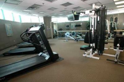 Luxurious condo on Bayview @ Thornhill