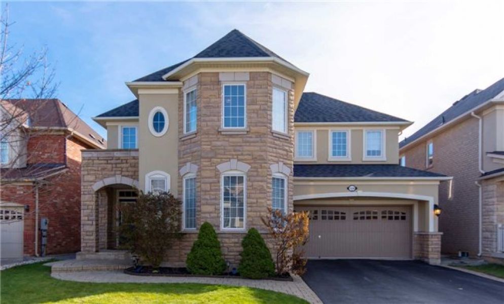 4 Bedroom Detach Home for Sale in Beaty, Milton