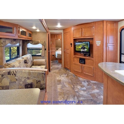 2014 Sedona 32TBHT - $36,995.00