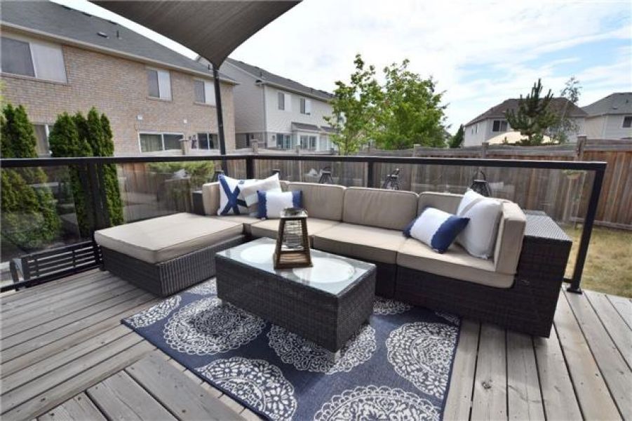 3 Bedroom Detach Home for Sale in Coates, Milton